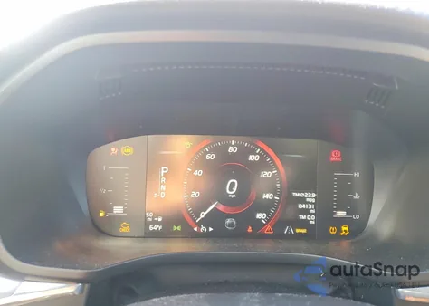 2019 Volvo Xc60 T5 z USA, uszkodzony, nr VIN LYV102RK5KB228439